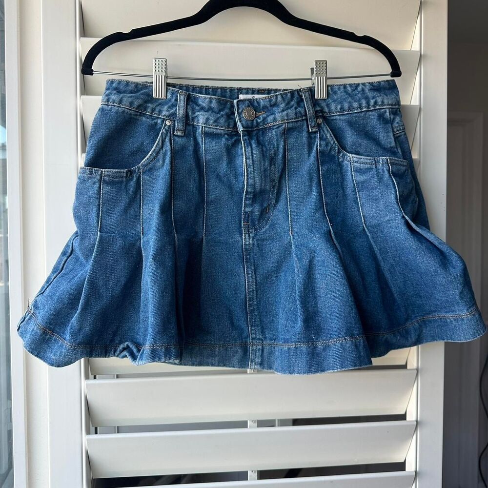 Refuge Denim Women's Mini Pleated Skirt